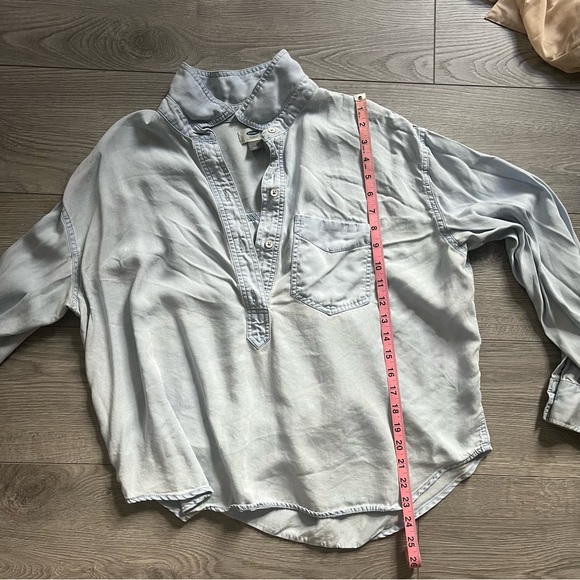 old navy collared shirt 🦋 - Picture 5 of 7